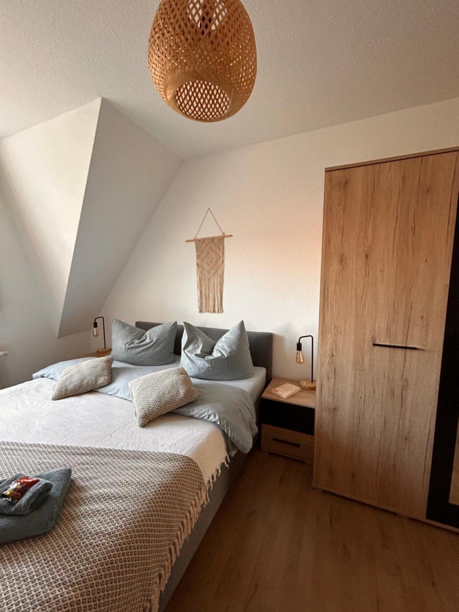 Gemuetliches Altstadtapartment Mit Balkon Und Smart Tv Erfurt Bagian luar foto